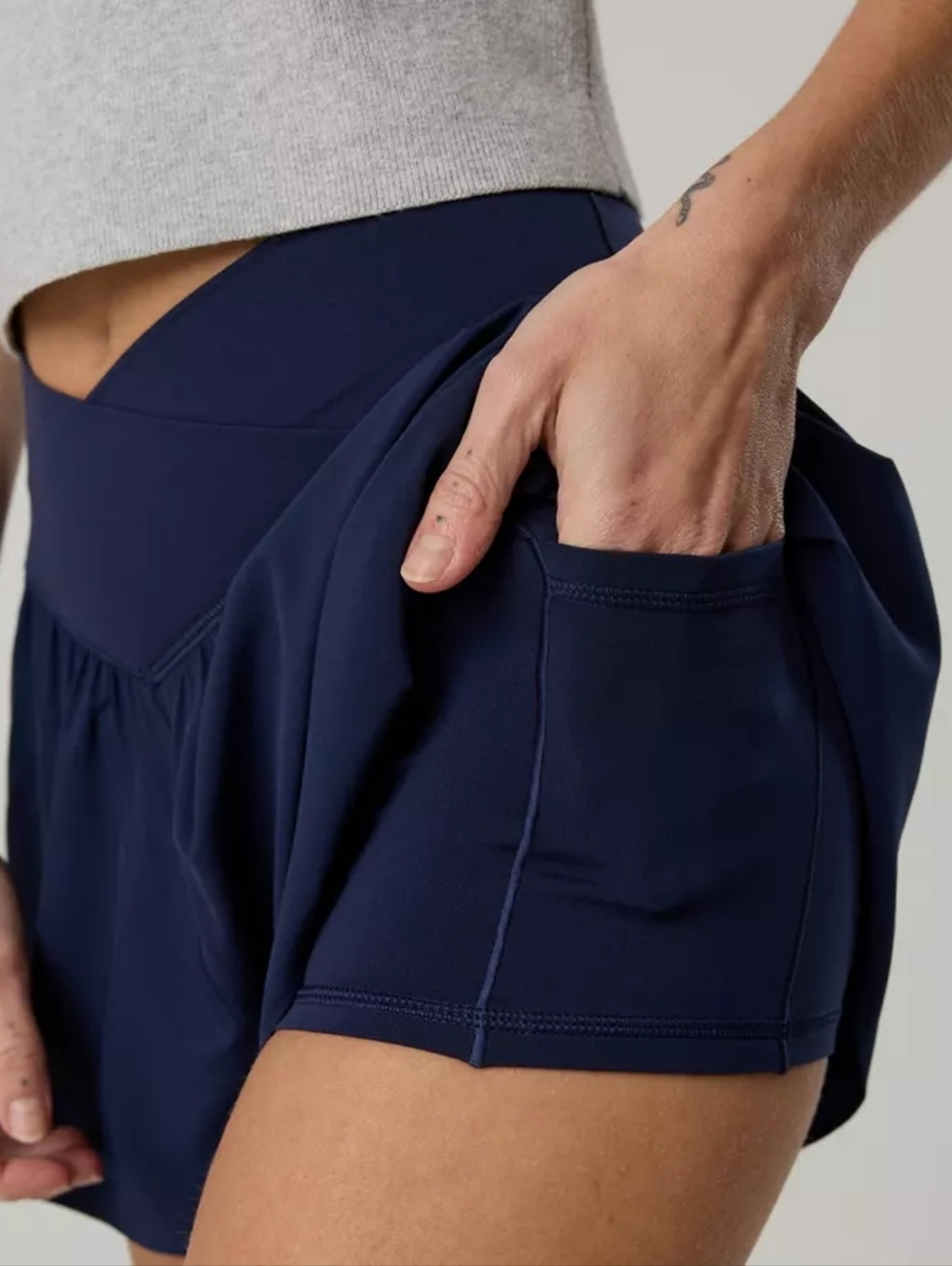 Aerie OFFLINE Real Me Crossover Flowy Shorts Navy Blue XL Athletic Running Short - Picture 2 of 11